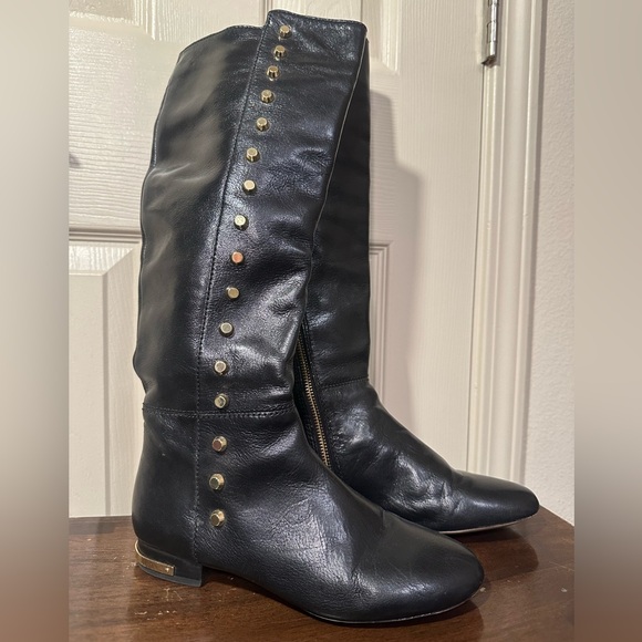 ♦️ Michael Kors Black knee high leather boots with gold studs size 5.5 - Picture 2 of 16